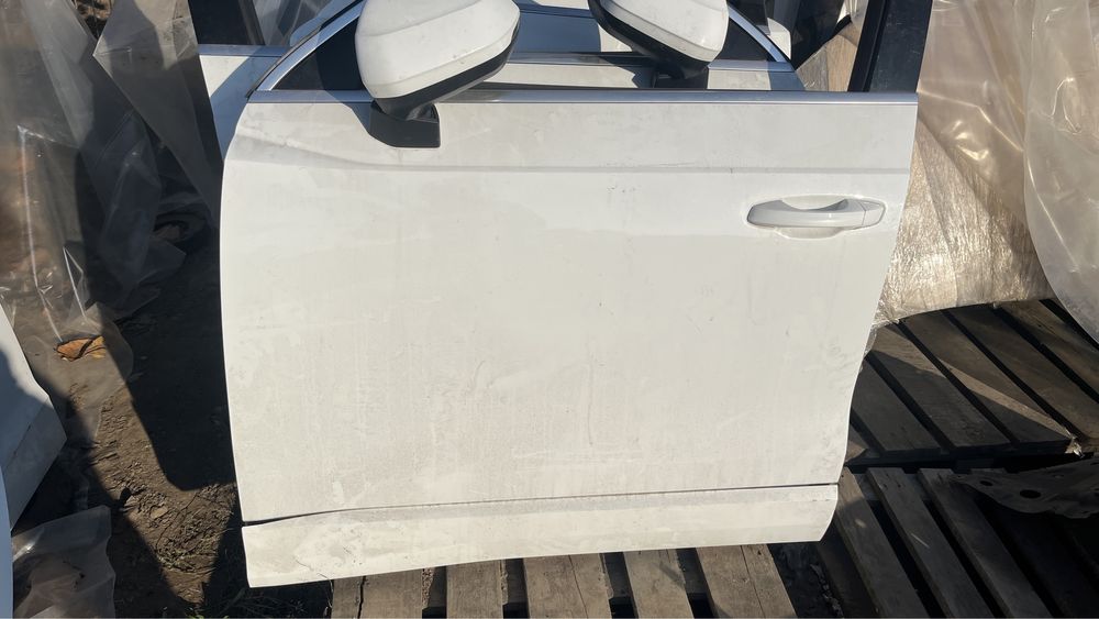 Usa use fata spate stanga dreapta audi Q3 2019 piese dezmembrari