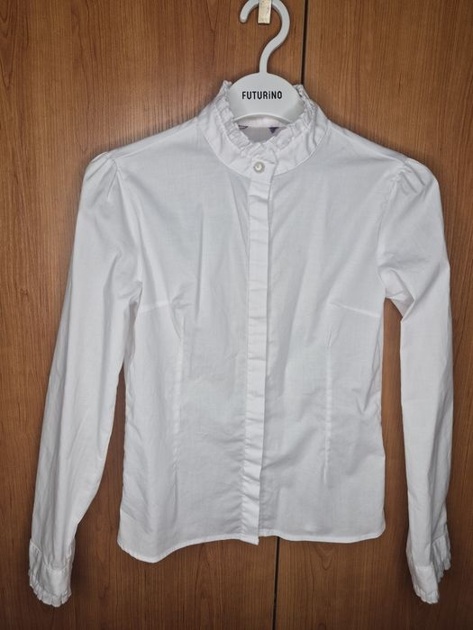 Продам школьные блузки с длинным руковом