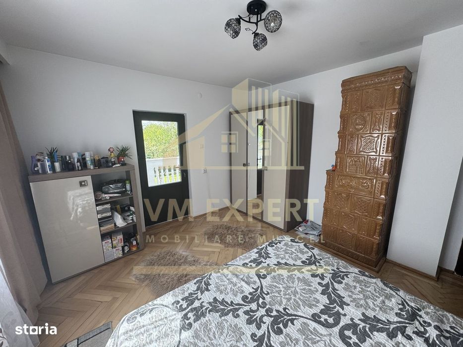 Vila S+P+E-306 Mp, Teren 2078 Mp, Campulung