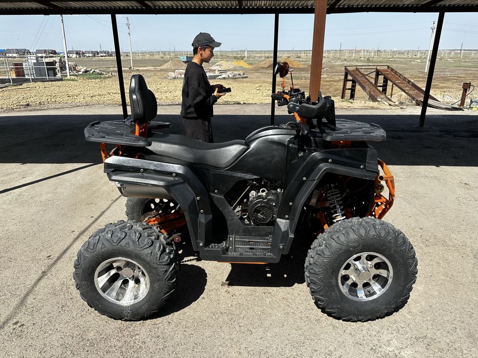 квадроцикл 300cc