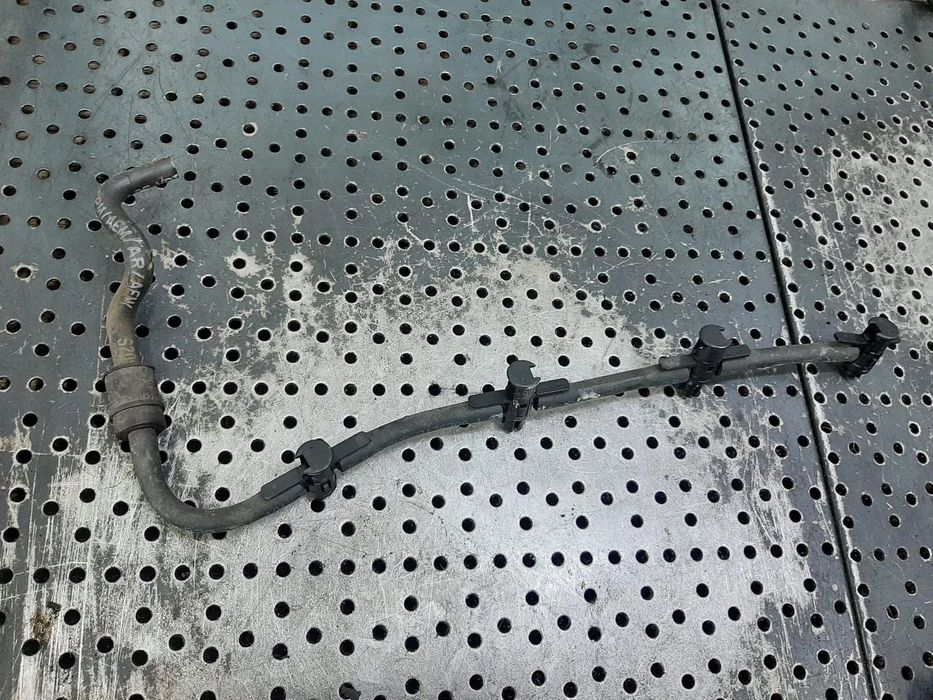 rampa retur injectoare 2.0 tdi cbd  vw golf 6