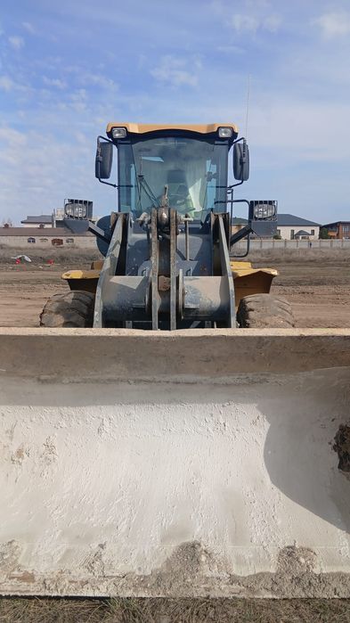 Продам погрузчик