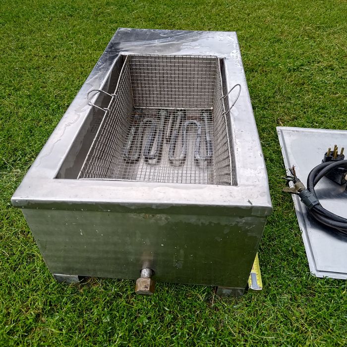 Fripteoză inox, electrică 380V.