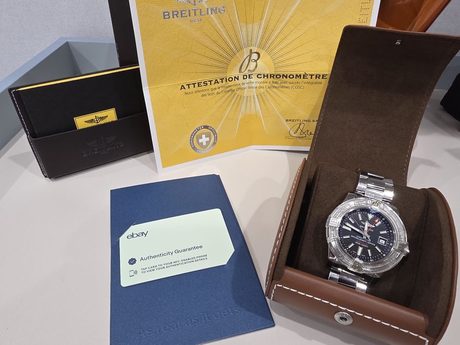 Breitling Avenger II GMT