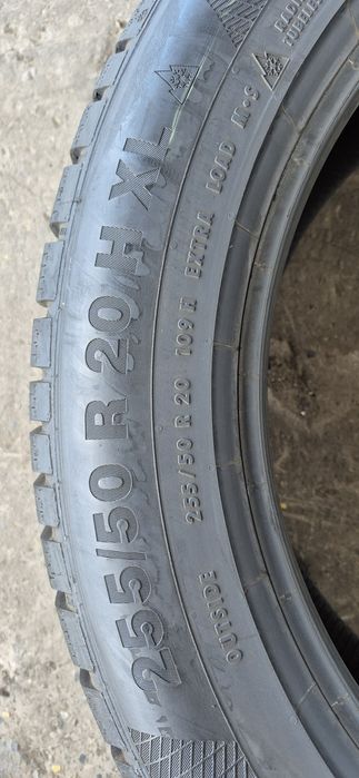 4 anvelope iarna Continental 255/50/20.Pretul este pe bucata