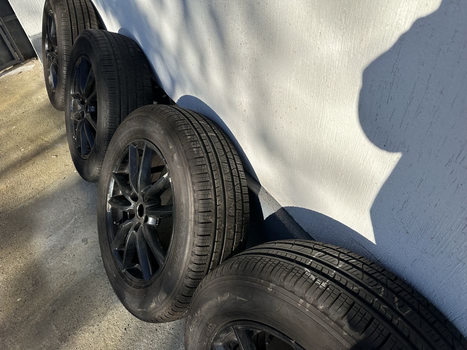 235/65 r19 Land rover