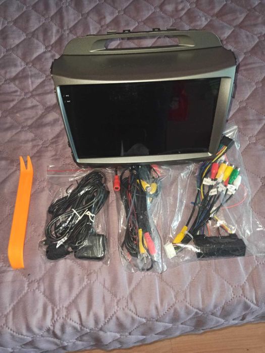 Продавам мултимедия за KIA Sportage 3