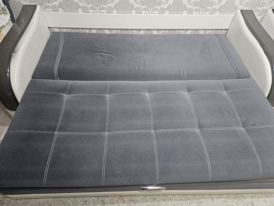 Диван и кресло раскладные