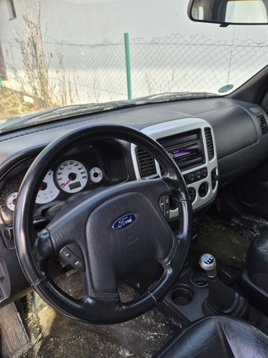 Ford Maverick XLT 4x4