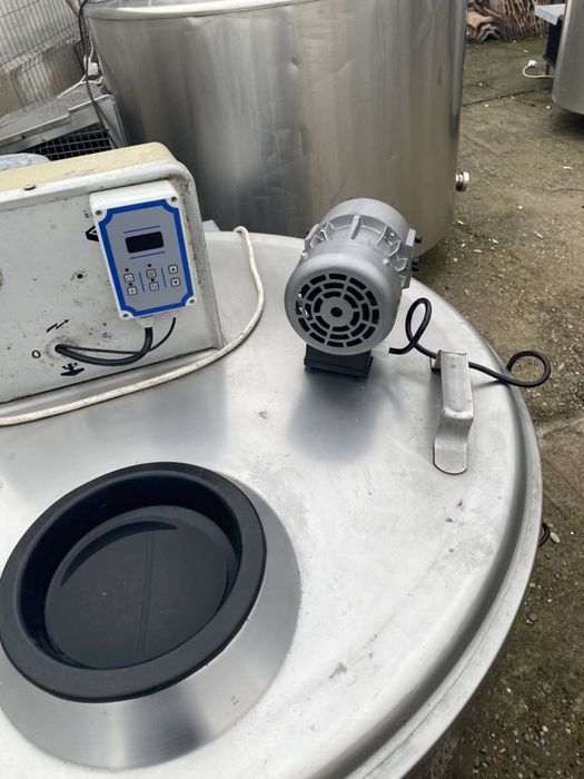 Ajitatoare de lapte Racitor noi sau sechand 550 litri