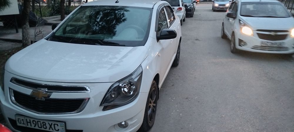 свой Кобалт продаю