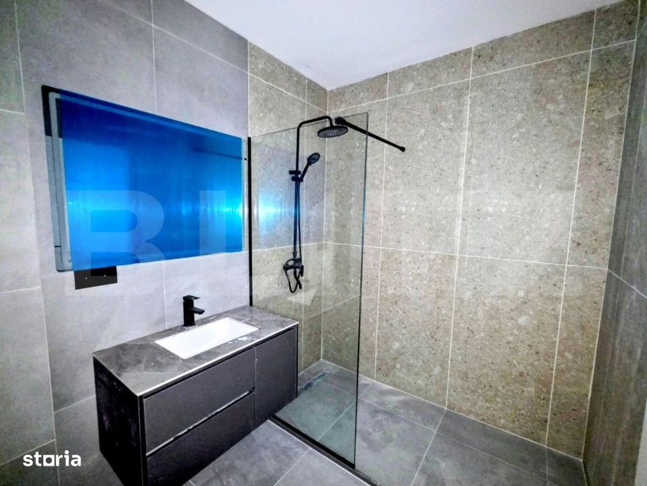 Apartament de tip studio, 40 mp, garaj, Eroilor