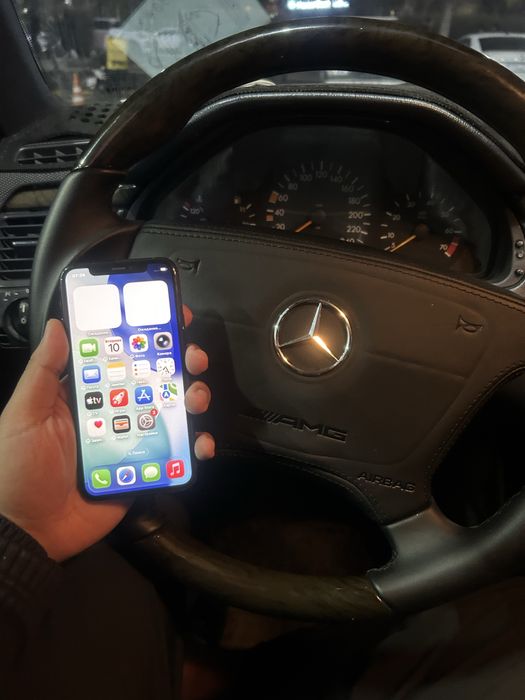 Продам iphone 11 pro