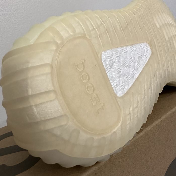 Yeezy Boost 350 Cloud White