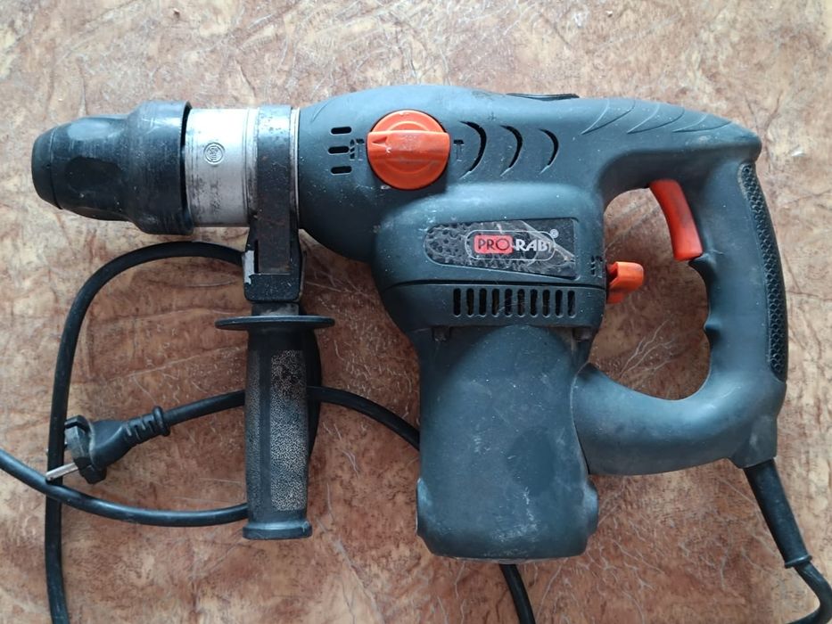 Продам перфоратор б/у