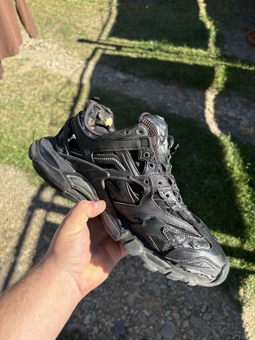 Vand Balenciaga Track 2.0 Negru