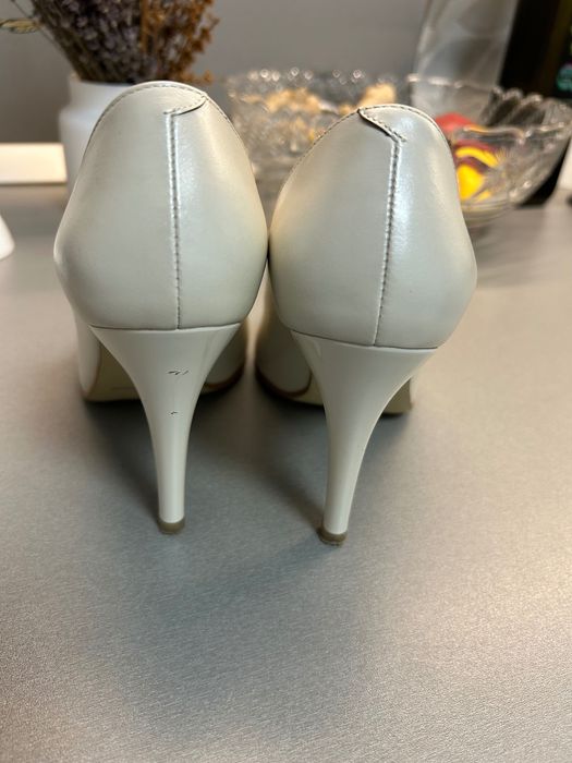 Vand PANTOFI stiletto alb sidef