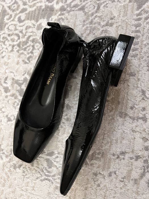 Продам кроссовки, балетки  новые