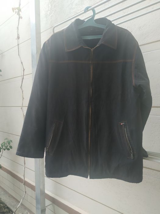 Продается утепленная куртка.