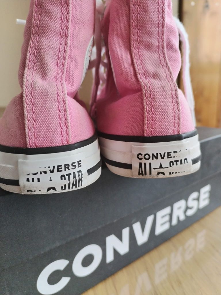 Tenisi Converse marimea 34 35 Botosani OLX.ro