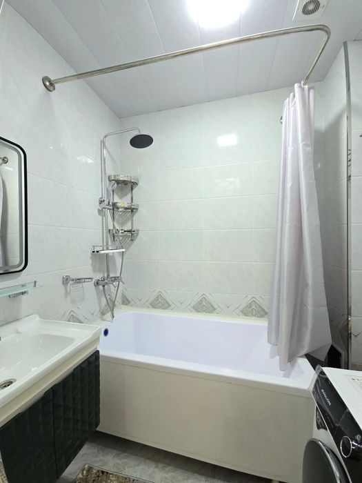 Продается 3 ком. Квартира по ул. Рудаки ор. Техногазоил