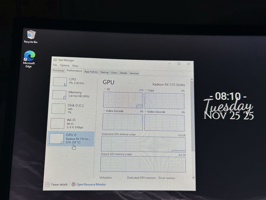 Vand SETUP (Pc,monitor,microfon,mouse,tastatura)+Stick de internet
