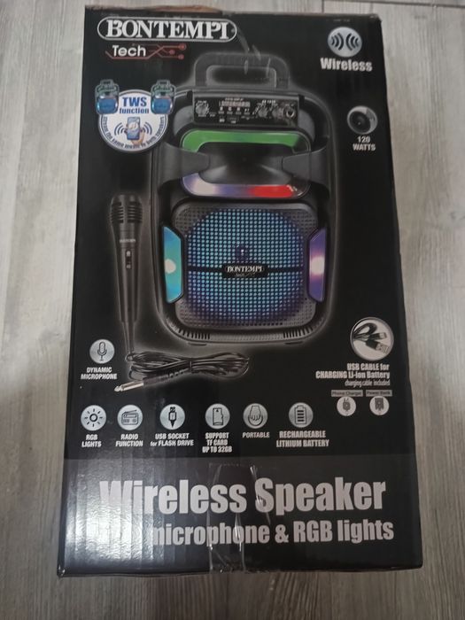 Boxa portabilă cu microfon inclus
