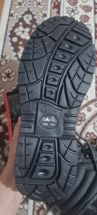 Рабочие ботинкии