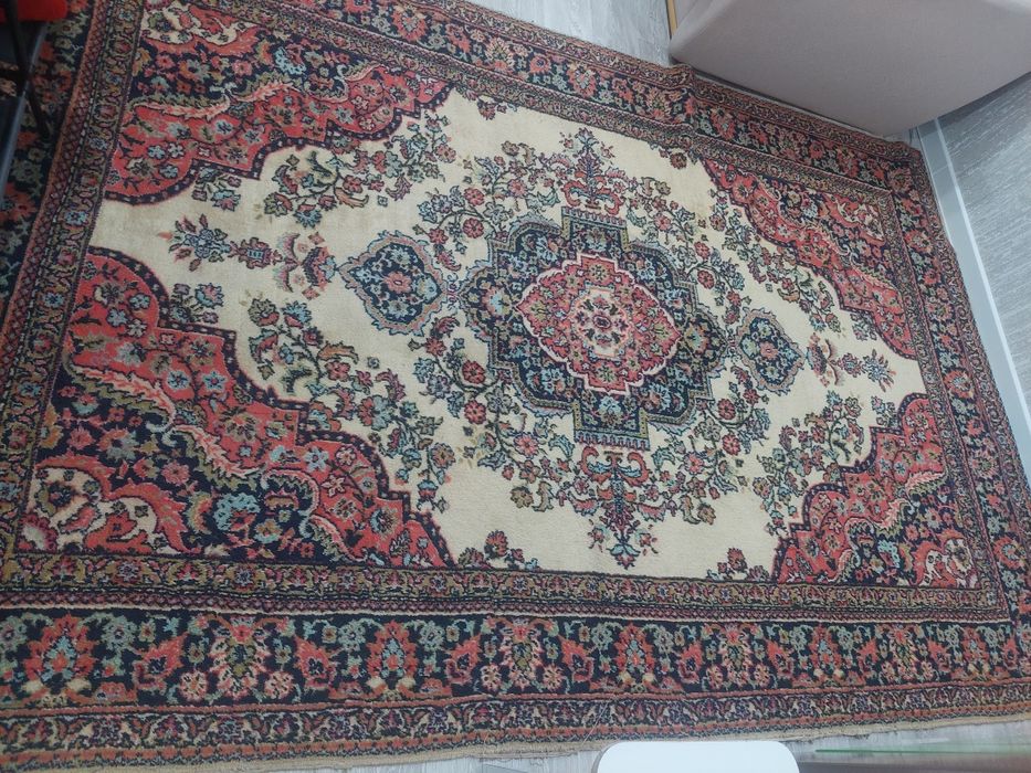 Продам ковры шерстяные советские.