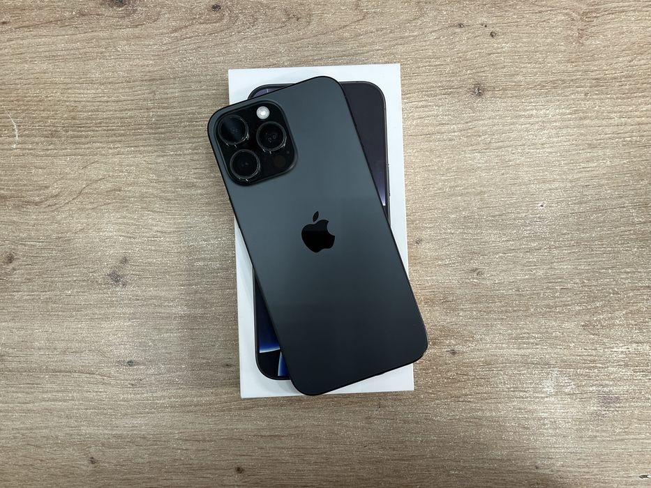 iPhone 16 Pro Max 256GB 100% бат. Гаранция Перфектен