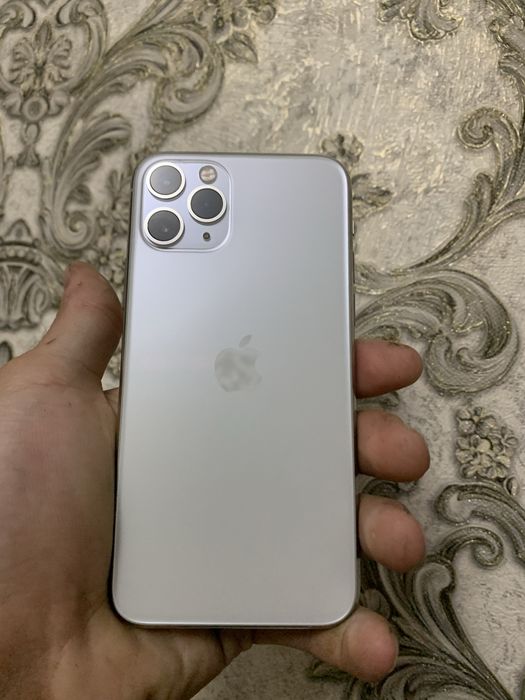 Iphone 11 pro oclmagan srocna