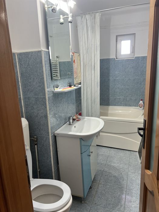 Vand apartament cu 2 camere, etaj 3 Balta Sărată, Caransebeș