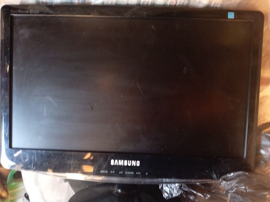 Монитор Samsung 50000:1