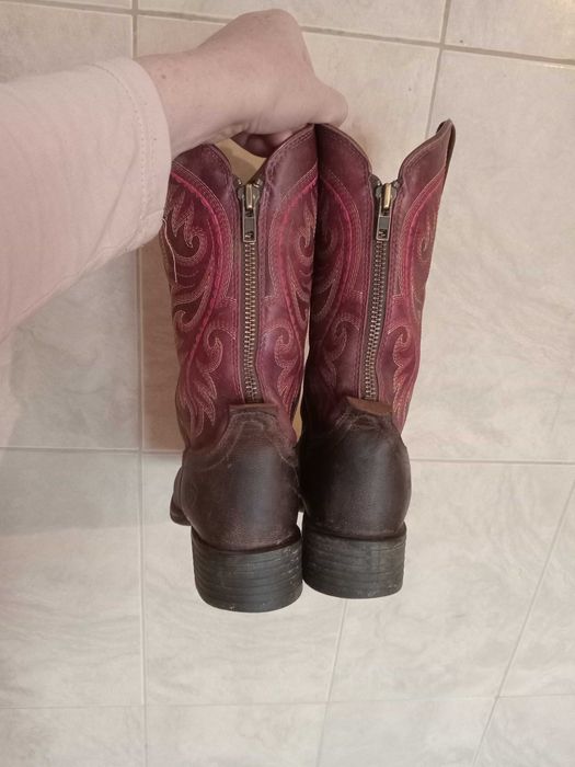 Дамски каубойски ботуши