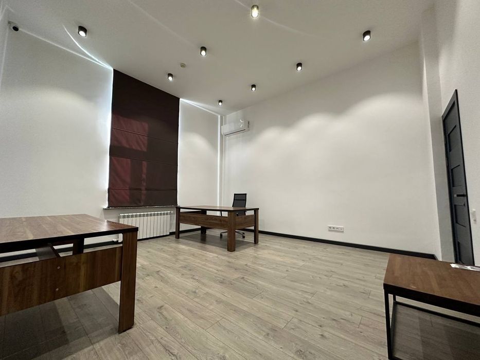 Аренда помещения под офис, клиника ор. Алайский рынок, Ц-4, Ц-5