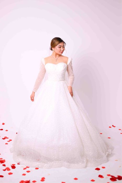 Свадебные платья