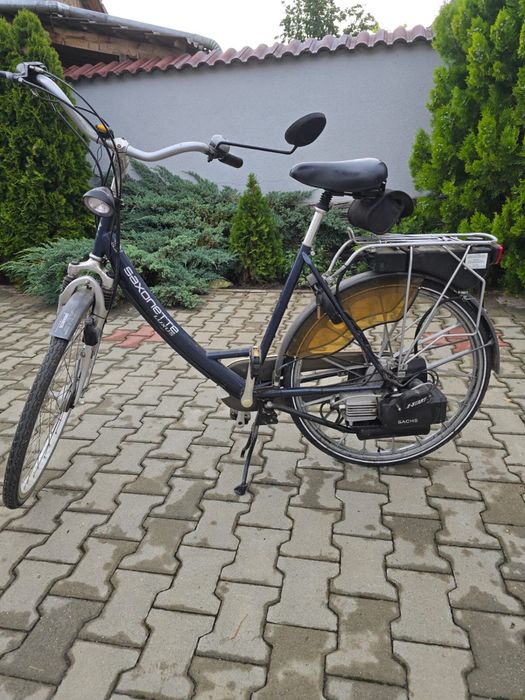 Vand biciclete saxonette cu motor pe benzina