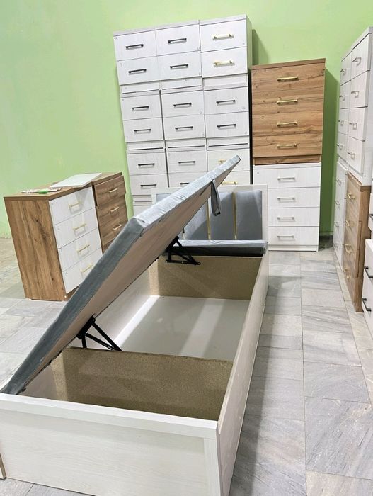 Бир кишилик спалний