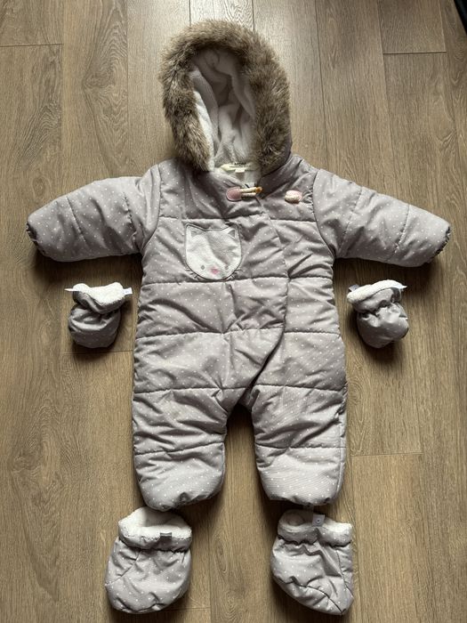 Космонавт