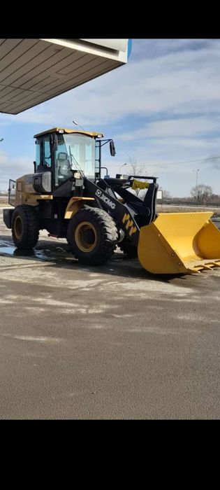 Услуги погрузчика 2м3