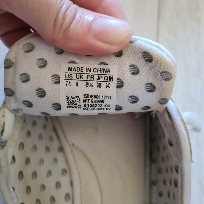 Tensi adidas marimea 38