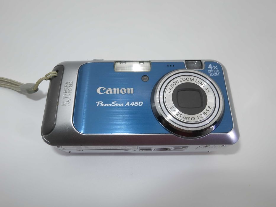 Canon PowerShot A460 компактен цифров фотоапарат, дигитална камера в син цвят, перфектно състояние, работи отлично!