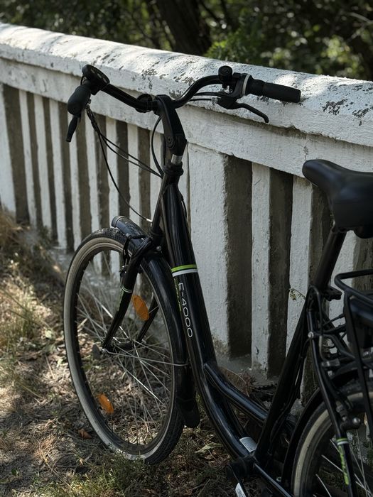 Vand bicicleta electrica NOUA