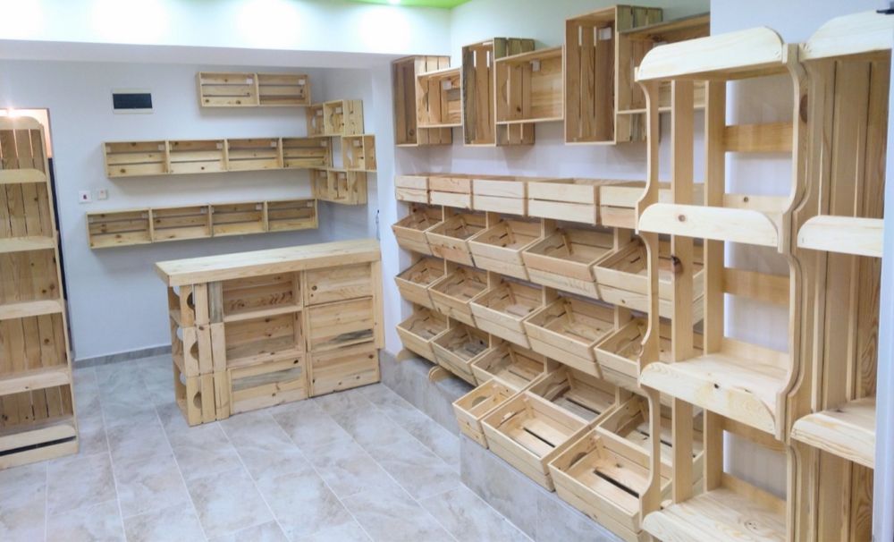 Дървени бюро/работна маса от дървени щайги