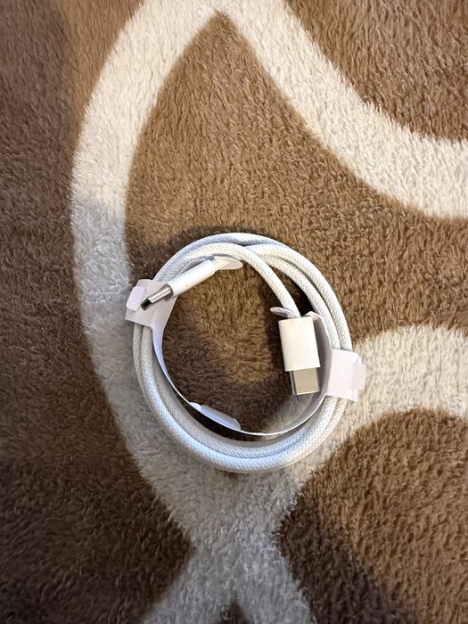 Cabluri pentru telefoane iphon-samsung