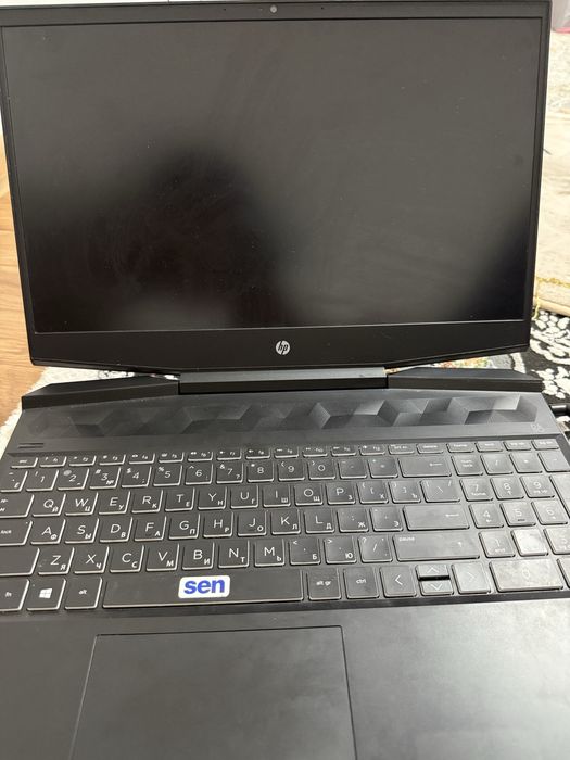 Игровой ноутбук hp