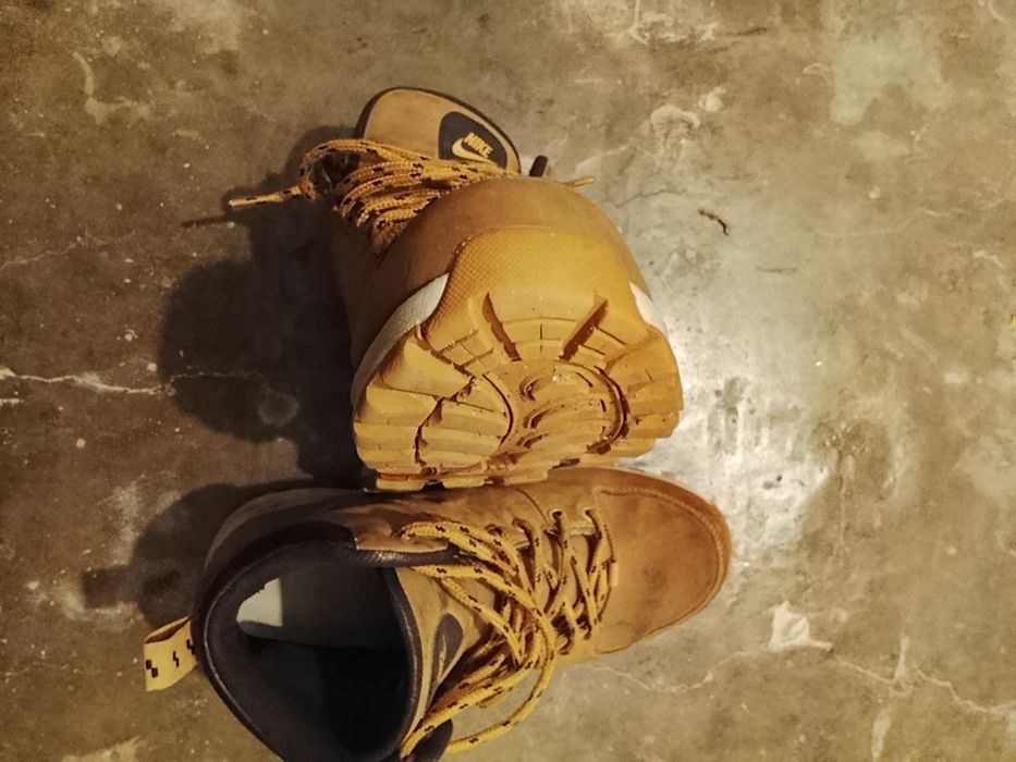 Pereche Ghete Nike Mărime 42