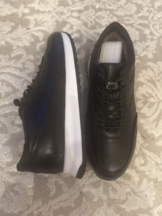 Зимние кроссовки