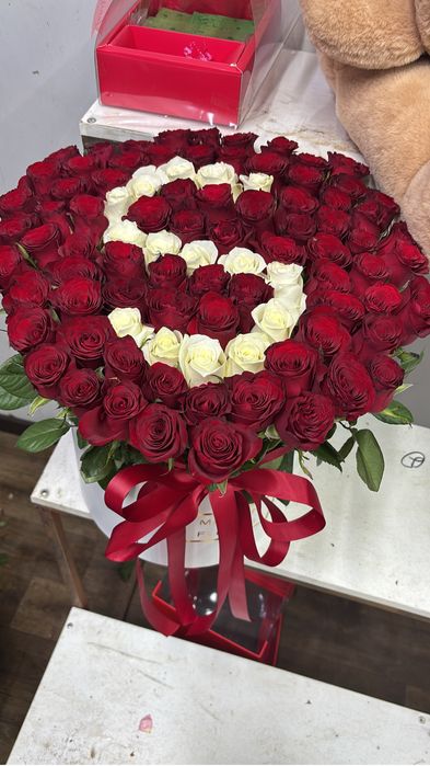 Именной букет из 101 розы 49999