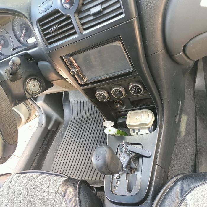 Продам автомобиль Ниссан классик Альмера